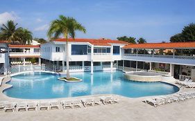 Playa Dorada Hotel by Celuisma